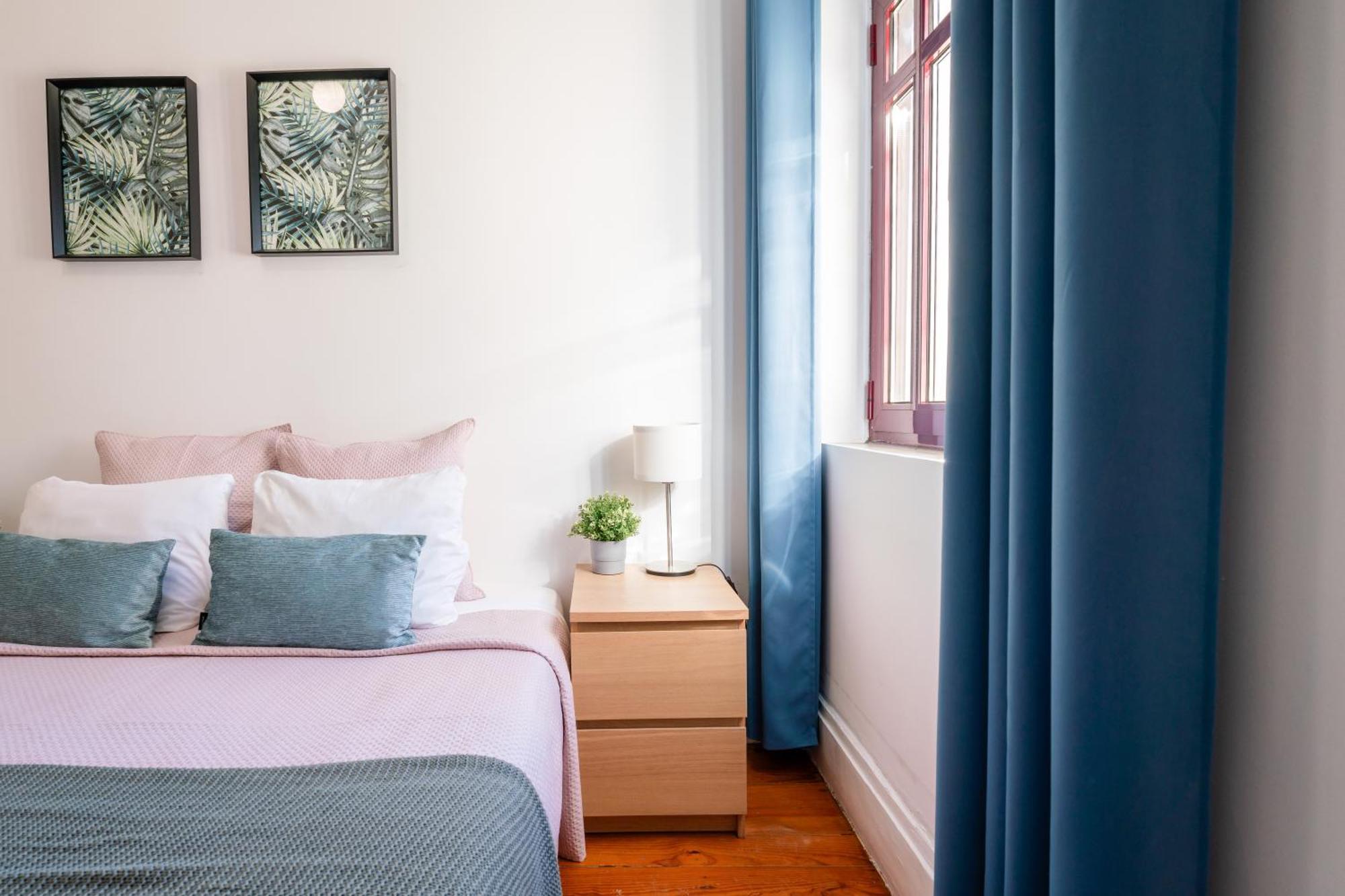 Host Wise - Spacious Comfortable Apartment - Balcony Porto Exterior foto